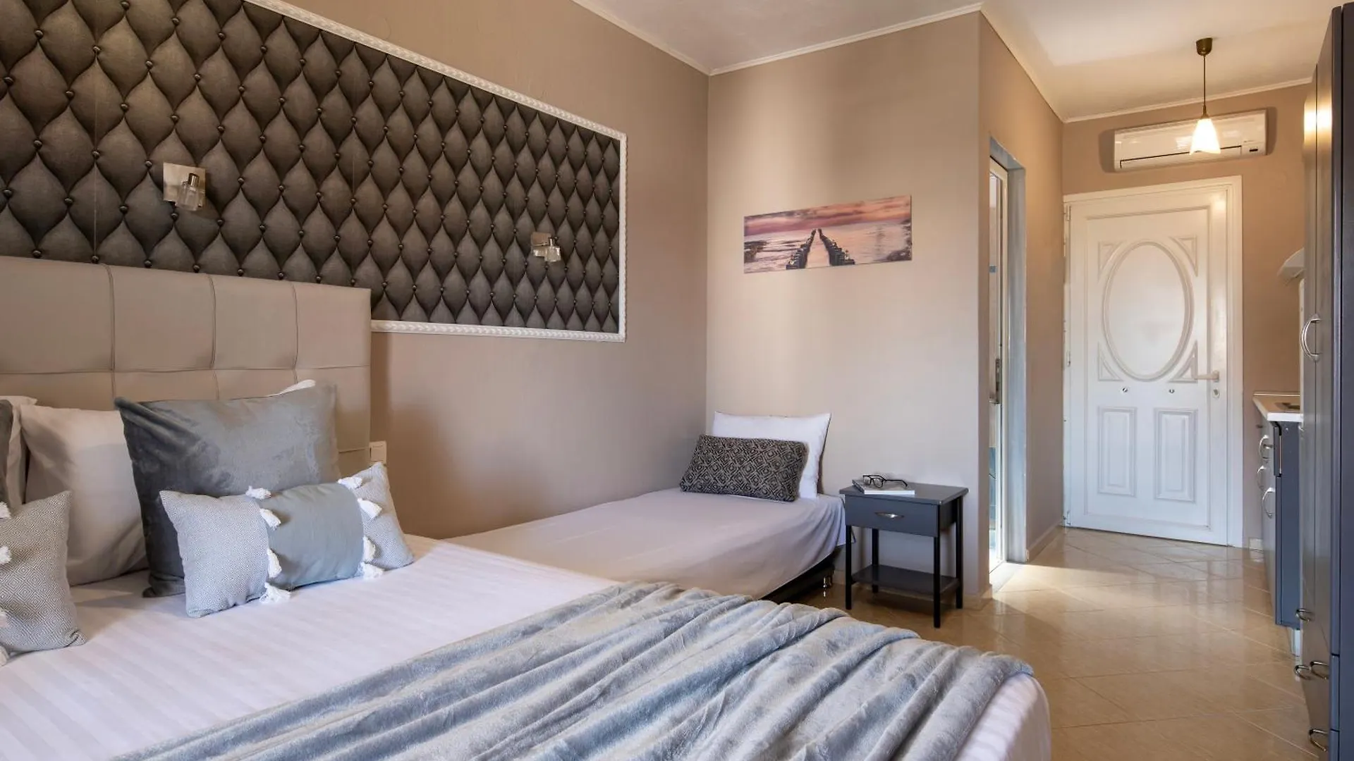 Theodoroula House Apartman Szárti
